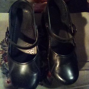 Dansko mary janes